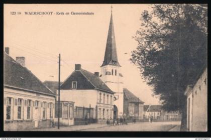 WAARSCHOOT    KERK EN GEMEENTEHUIS.