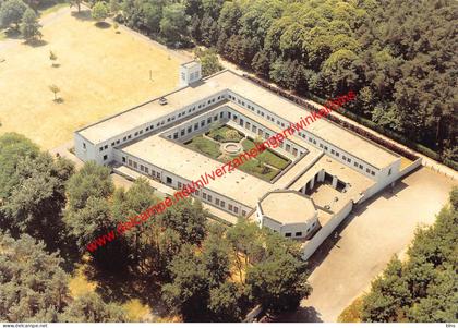 Abdij Roosenberg - Mariazusters van Franciscus - Waasmunster