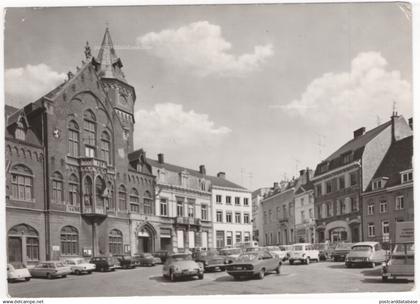 Braine-l'Alleud - Grand'Place - & old cars