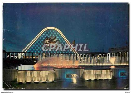 CPA Exposition Universelle de Bruxelles Facade du grand palais et fontaines La nuit