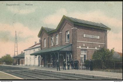 BUGGENHOUT      STATION