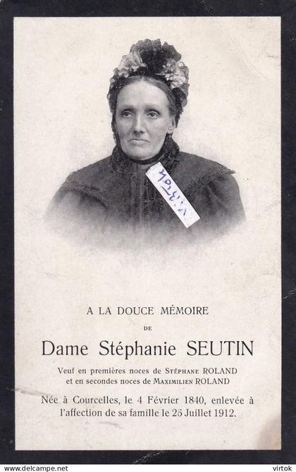 Courcelles :  Dame Stéphanie Seutin  1840 - 1912  (  carte  photo  voir scan )