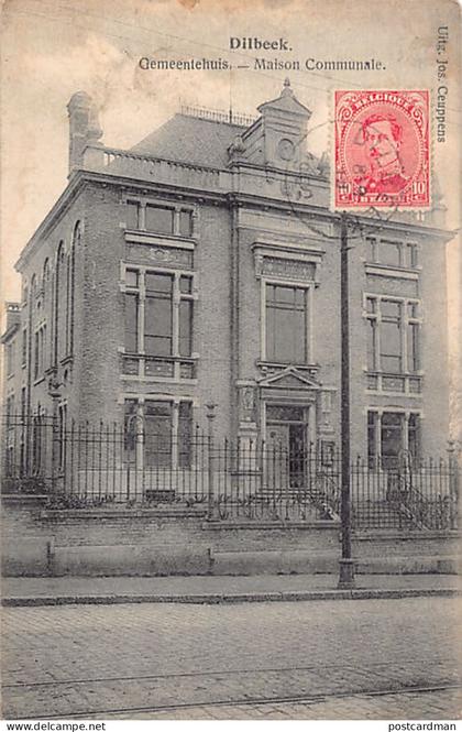 België - DILBEEK (Vl. Br.) Gemeentehuis