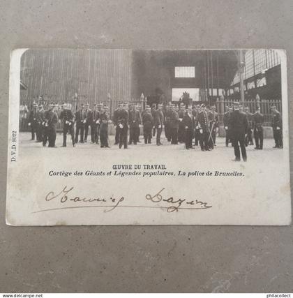 Bruxelles // Cortege des Grant's et Legendes Populaires - La Police de Bruxelles 1904 vuil - vlekkig