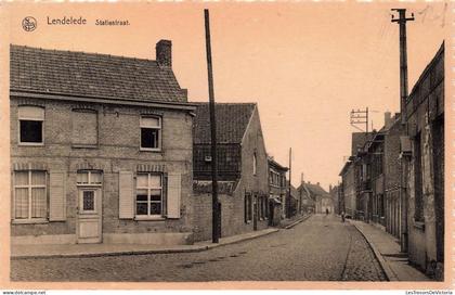 [-20%] BELGIQUE - Lendelede - Statlestraat - rue - pavé - vue densemble - St-Antonius drukkerij  - Carte postale an