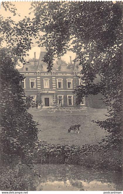België - LINKEBEEK - Kasteel van Madame Müser
