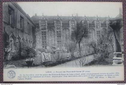 Liège / Luik / Lüttich - Palais des Princes-Evêques (2e cour)