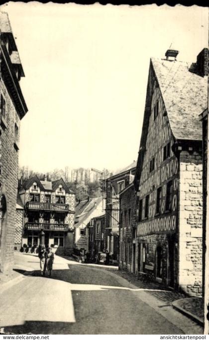 CPA Durbuy Wallonien Luxemburg, kleine Stadt, Fachwerkhäuser, Straße, Gebäude