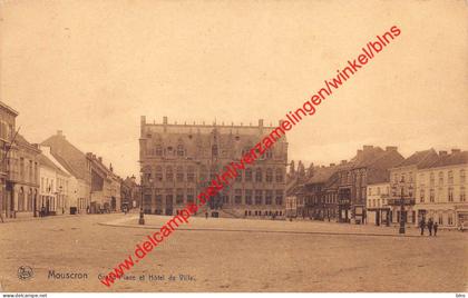 Grand'Place et Hôtel de Ville - Moeskroen Mouscron