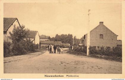 [-5%] BELGIQUE - Nieuwerkerken - Middendries - Village - Bâtiment - Campagne - Ed J Collin - Animé - Carte postale ancie