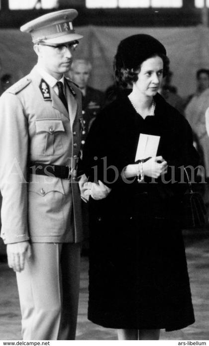 Photo card / ROYALTY / Belgique / België / koning Boudewijn / koningin Fabiola / Melsbroek / 1963