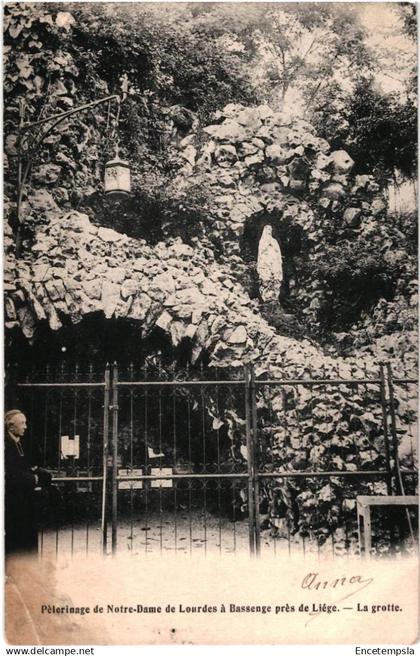 CPA Carte postale Belgique  Bassenge Pèlerinage de Notre Dame de Lourdes   La Grotte 1905  VM95466