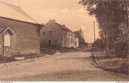 [-5%] BELGIQUE - Chastre - Villeroux (Brabant) - Chapelle St Hubert et la route vers Saint Géry - Carte Postale Ancienne