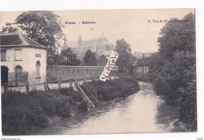 DIEST : demer