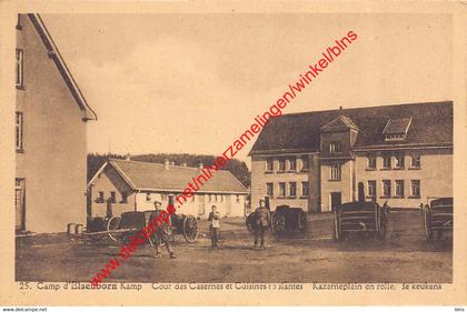 Camp d'Elsenborn Kamp - kazerneplein en rollende keukens - Elsenborn (Kamp)