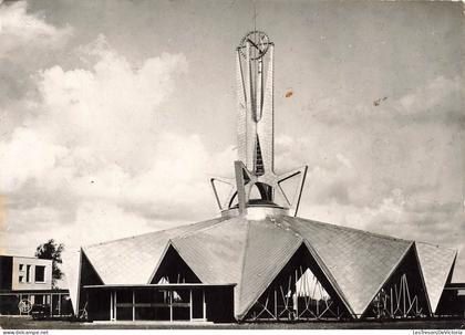 [-5%] BELGIQUE - Hooglede - Vue générale de léglise - Carte postale ancienne