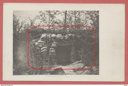 Ypres Ypern : Belgique  Belgien : Carte Photo Abri à Munitions / Guerre 1914-18.