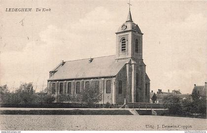 [-45%] BELGIQUE - Ledeghem - De kerk - église - rue - tour - flèche - Uitg J Dessein Coppin - 1910 - Carte postale ancie