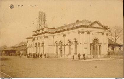 LEUZE      LA GARE
