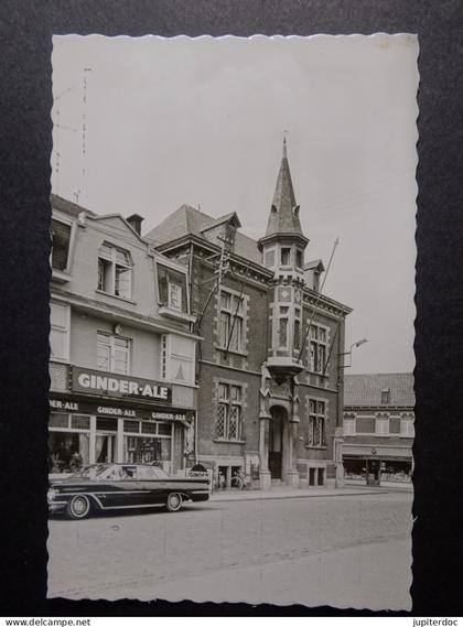 CPSM Londerzeel Gemeentehuis