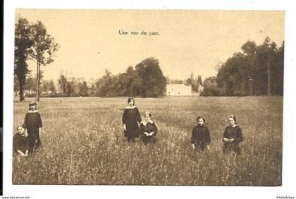Lubbeek - Pensionnat des Religieuses Dominicaines - Une vue du parc.