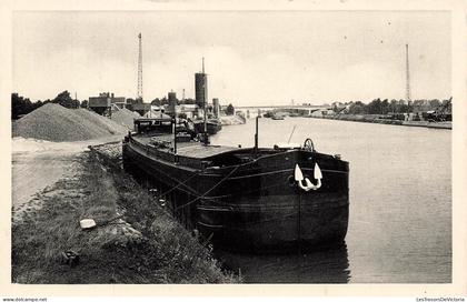 [-15%] BELGIQUE - Lummen - Lossing Geneboa - batellerie - gravier - Busschots -