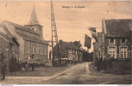 BELGIQUE - Oreye - L'Eglise - Drapeau - Village - animé - Carte Postale Ancienne