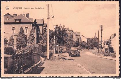 +++ CPA - OTTIGNIES - Avenue des Combattants - Camion  //
