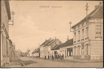 STEKENE      DORPSTRAAT