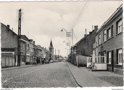 Tremelo - Centrum - & old cars, pub
