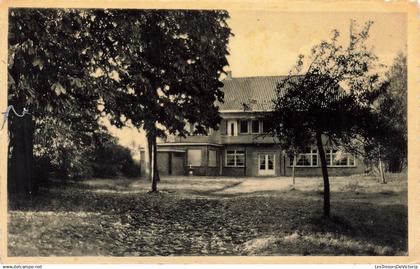[-5%] BELGIQUE - Wielsbeke - Kasteel Hernieuwenburg - Foto Daniel - Oostroozebeke G.V. - Carte Postale Ancienne