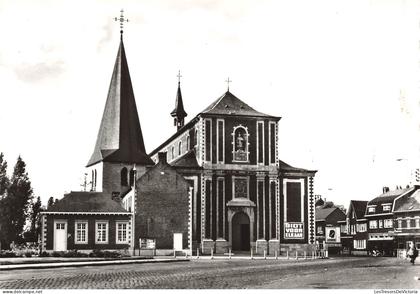 [-5%] BELGIQUE - Zonhoven - Vue générale de l'église - Carte postale ancienne
