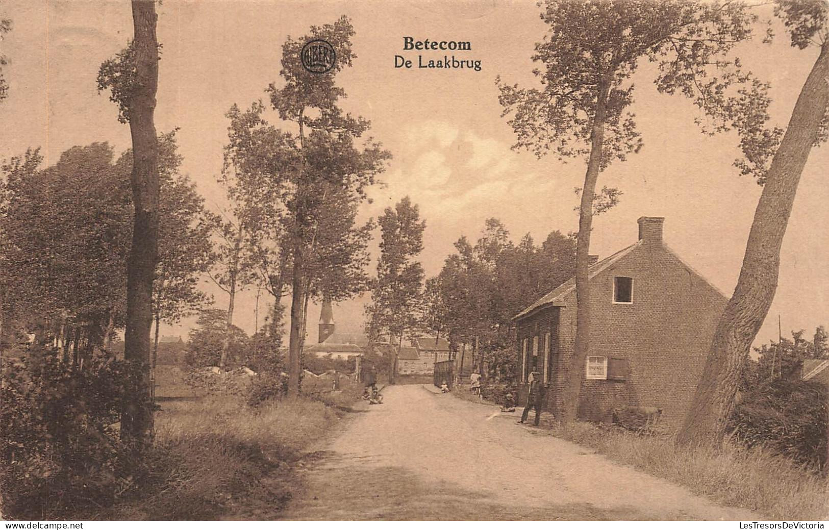 BELGIQUE - Betecom - De Laakbrug - Rue - Bâtiment - Rural - Enfant - Ed Marcel Goossens - Animé - Carte postale ancienne