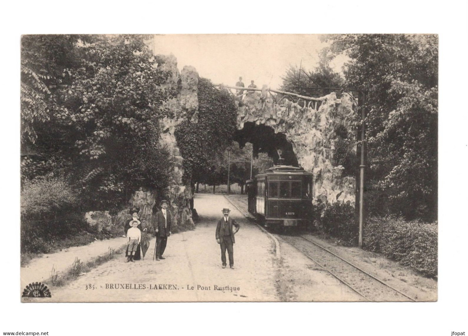 BELGIQUE - BRUXELLES LAEKEN Pont Rustique et Tramway