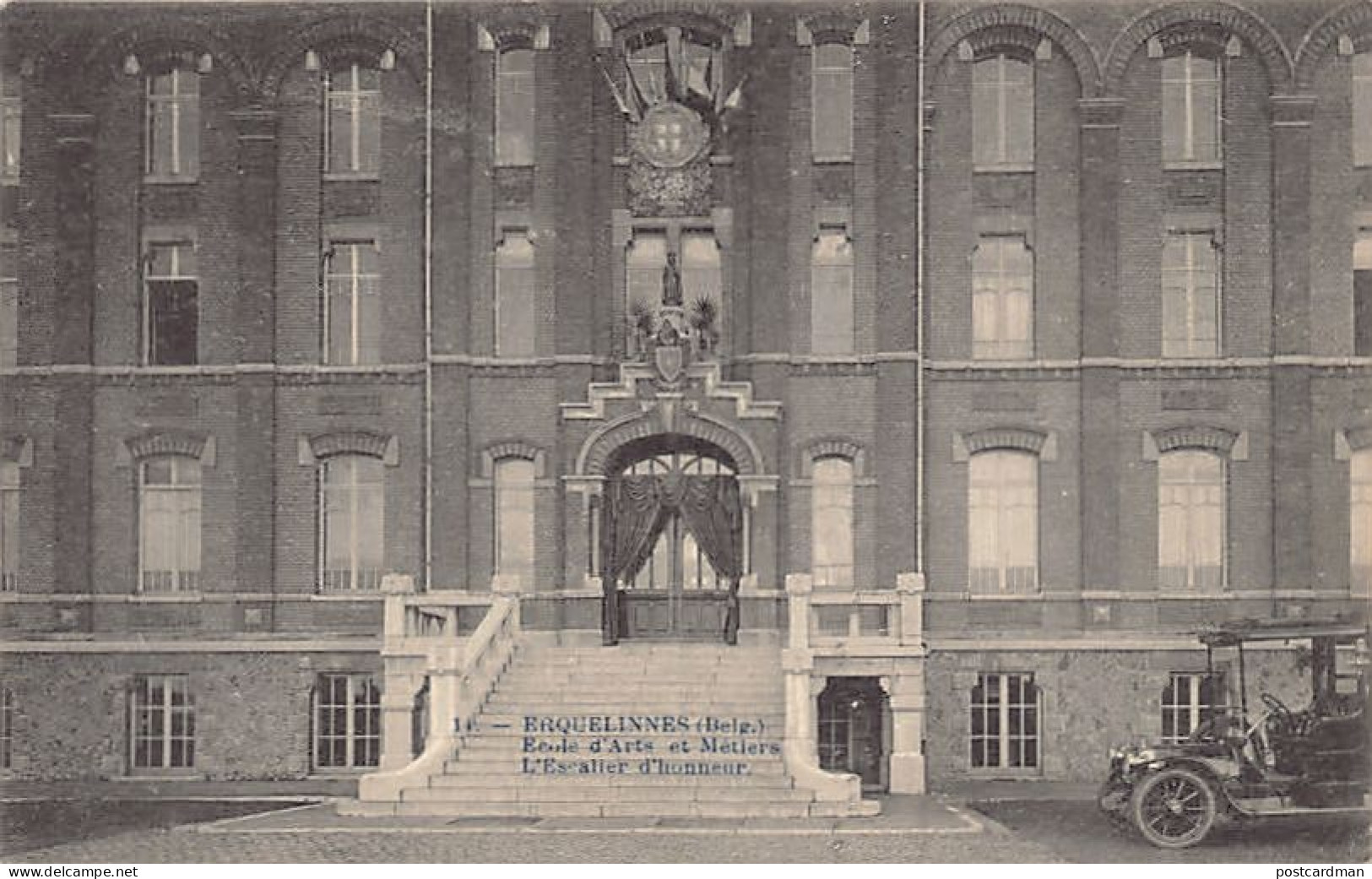 Belgique - ERQUELINNES (Hainaut) École des Arts & Métiers - L'escalier d'honneur