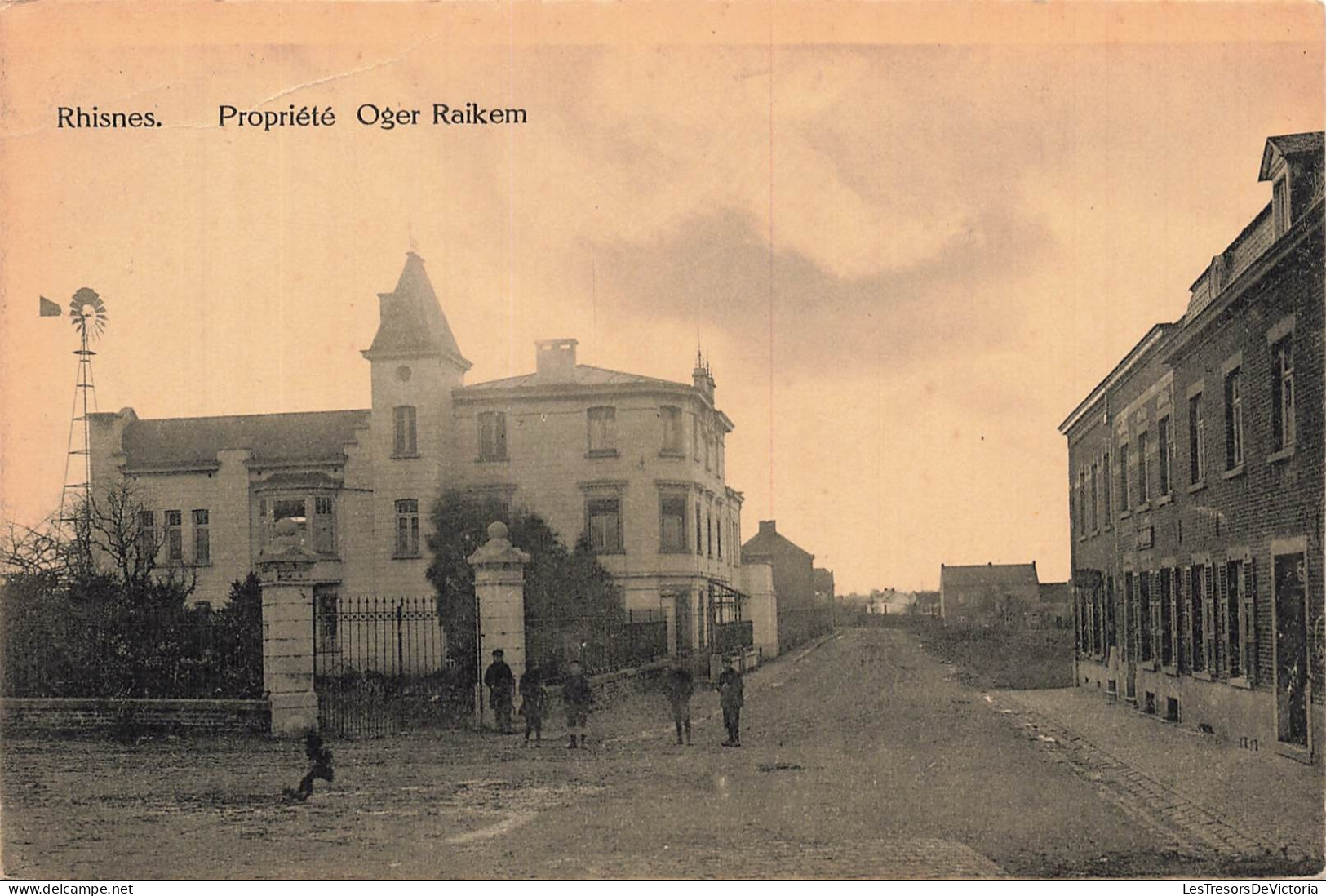 BELGIQUE - La Bruyère - Rhisnes - Propriété Oger Raikem - éolienne - CPA