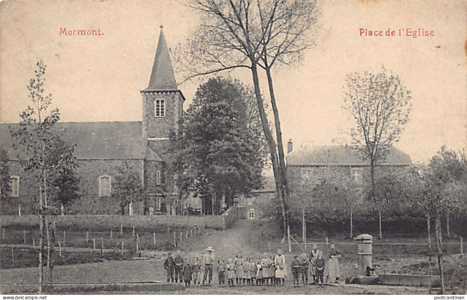 Belgique - MORMONT Érezée (Lux.) Place de l'église