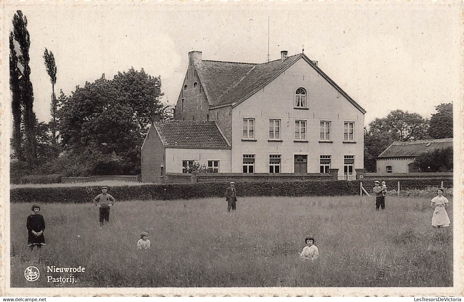 BELGIQUE - Nieuworde - Pastorij - pâturage - animé - jardin -  Nels - Carte Postale Ancienne