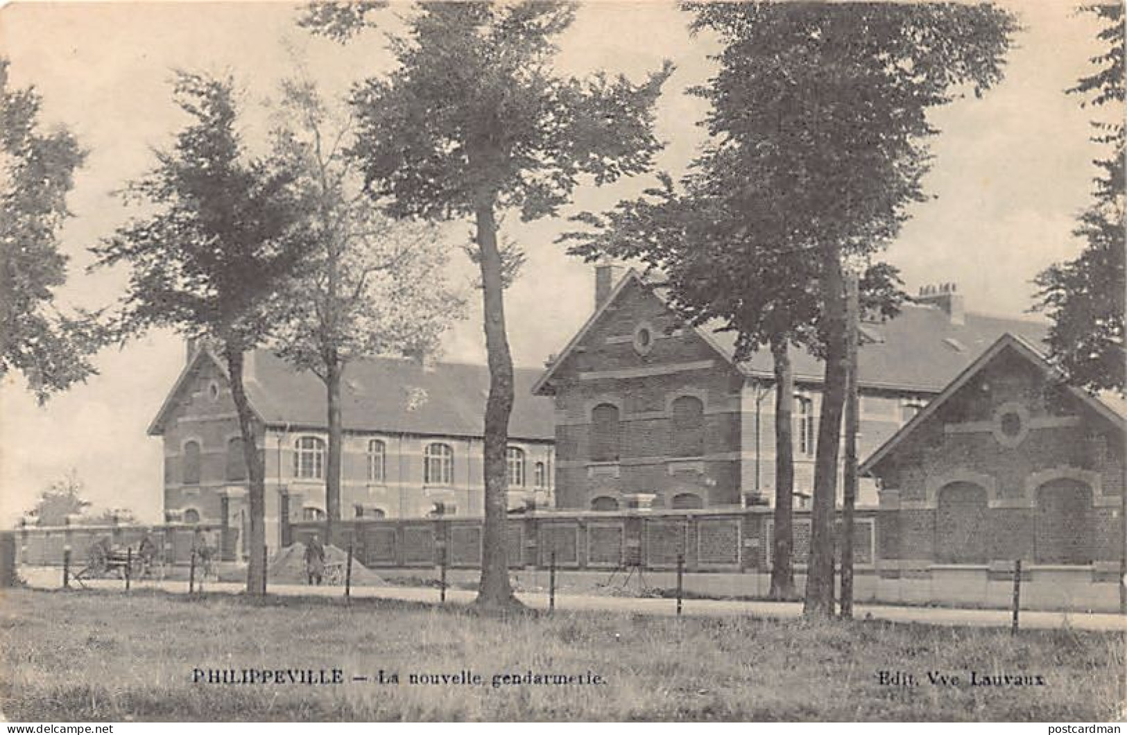 Belgique - PHILIPPEVILLE (Namur) La nouvelle Gendarmerie - Ed. Vve Lauvaux