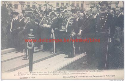 Blijde intrede der Koninklijke Familie