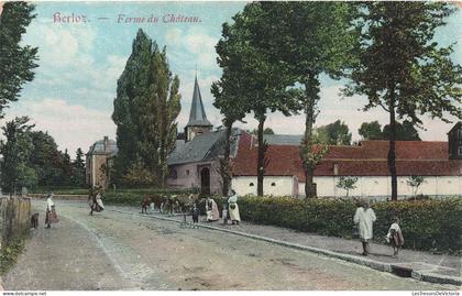 Belgique - Berloz - Ferme du château - Animé - Clocher - Carte Postale Ancienne