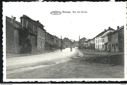 Bertogne - Rue des Ecoles - neuve - Edit: A. Arnould-Molitor
