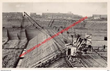 Steenbakkerij - uithaling der klei - Boom