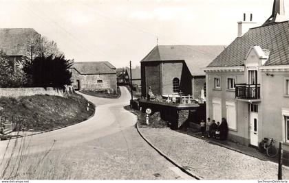 [-5%] BELGIQUE - Chastre - Villeroux (Brabant) - rue de Court St Etienne - Carte Postale