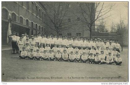 Etterbeek : Patronage St. Jean Berchmans - La section de gymnastique , groupe général ( ecrit 1918 )