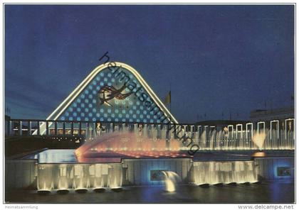 Bruxelles EXPO 1958 - Facade du Grand Palais et Fontaines la nuit - Fassade des grossen Palast und Springbrunnen bei Nac