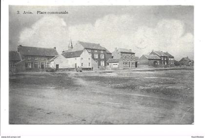Avin - Place communale.