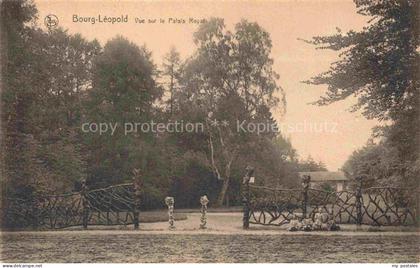 Leopoldsburg Bourg-Leopoldsburg Belgie Palais-Royal Zaun Baeume Park Kinder