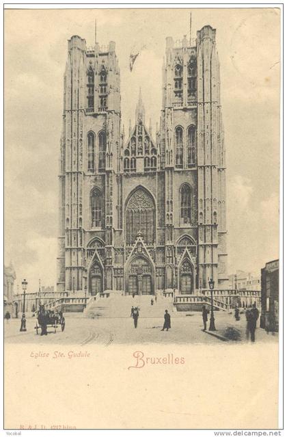 cp , BRUXELLES , Monuments , Edifices , Eglise Sainte-Gudule , dos simple , voyagée