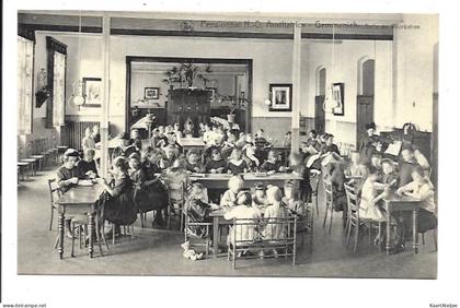 Gemmenich - Pensionnat N.D. Auxiliatrice - Salle de récréation.